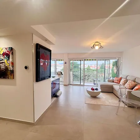 A034-magnifique 2 Au Centre *